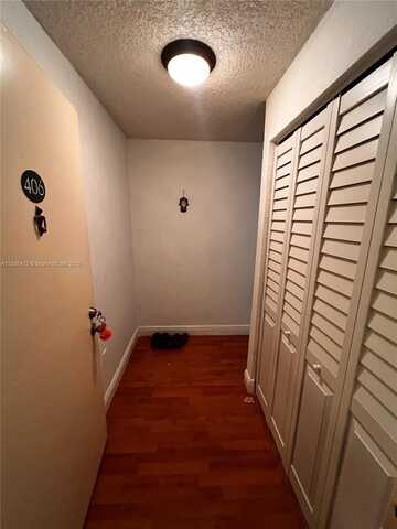 210 SW 11th, Miami, FL 33130