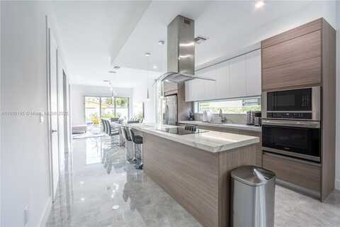 3461 SW 25th St, Miami, FL 33133