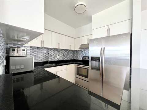 7441 Wayne Ave, Miami Beach, FL 33141