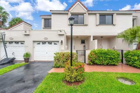 21160 Mainsail Cir, Aventura, FL 33180