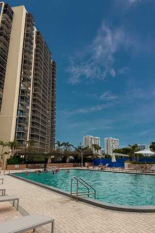 20379 W Country Club Dr, Aventura, FL 33180