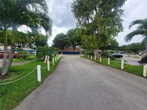 2836 Fillmore St, Hollywood, FL 33020