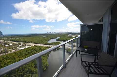 16385 Biscayne Blvd, North Miami Beach, FL 33160