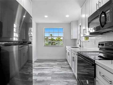 2504 SE 20th Pl, Homestead, FL 33035