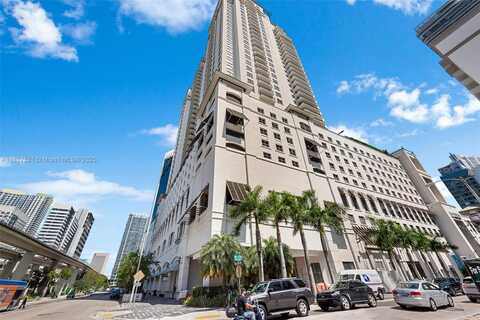 999 SW 1st Ave, Miami, FL 33130