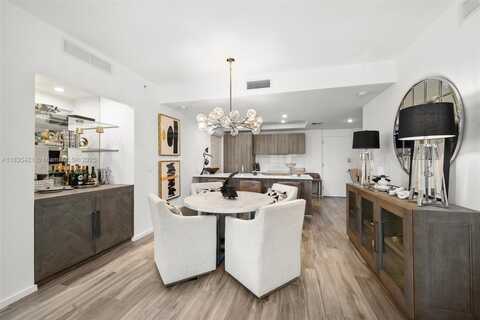 801 S Miami Ave, Miami, FL 33130