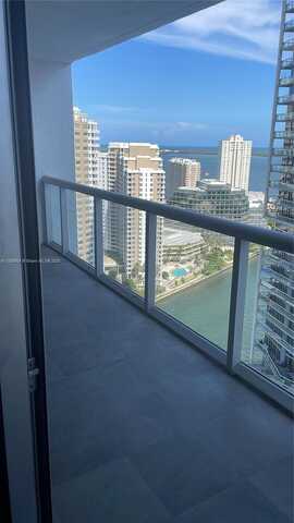 475 Brickell Ave, Miami, FL 33131