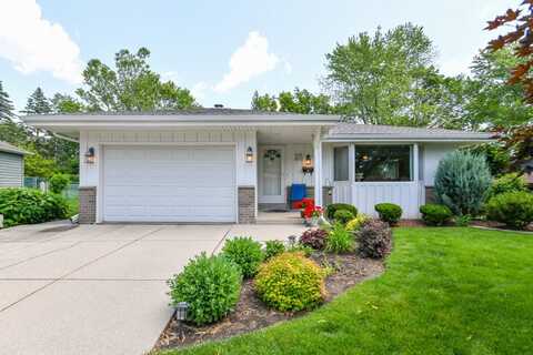 W182n8964 Princeway -, Menomonee Falls, WI 53051