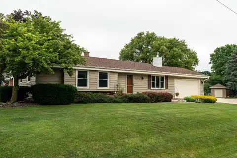 3210 Valley Forge St, Racine, WI 53404