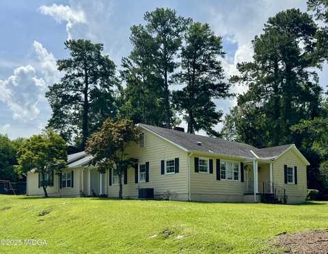 375 Calloway Drive, Macon, GA 31204