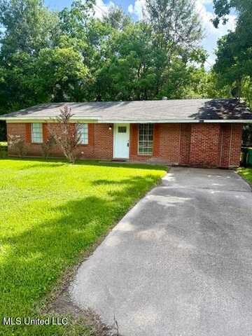 9721 Highway 613, Moss Point, MS 39562