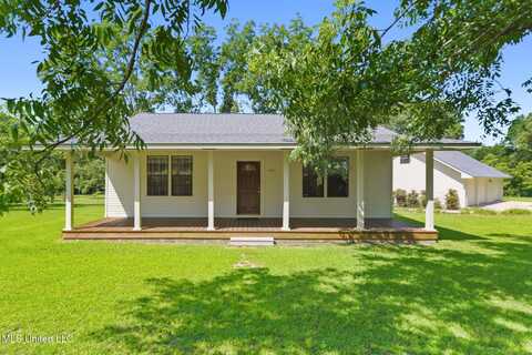 3281 Main Street, Lucedale, MS 39452