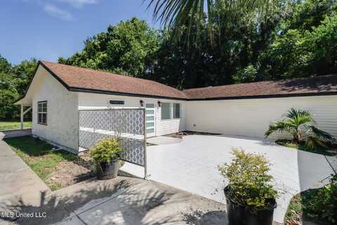304 Ruella Avenue, Bay Saint Louis, MS 39520