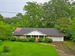 2180 Monaco Street, Jackson, MS 39204
