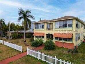 460 15TH AVENUE N, Saint Petersburg, FL 33704