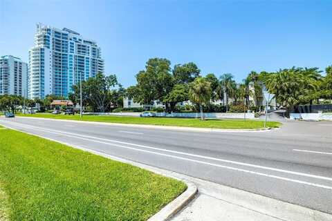 3325 BAYSHORE BOULEVARD, TAMPA, FL 33629