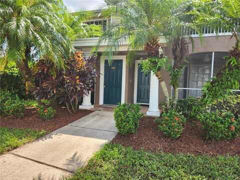 8933 MANOR LOOP, LAKEWOOD RANCH, FL 34202