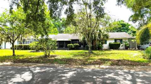 402 SUNNY COURT, FRUITLAND PARK, FL 34731