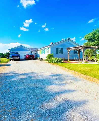 5964 E 250 N, Greenfield, IN 46140