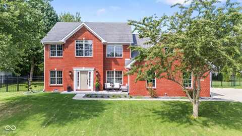 5910 Hickory Woods Drive, Plainfield, IN 46168