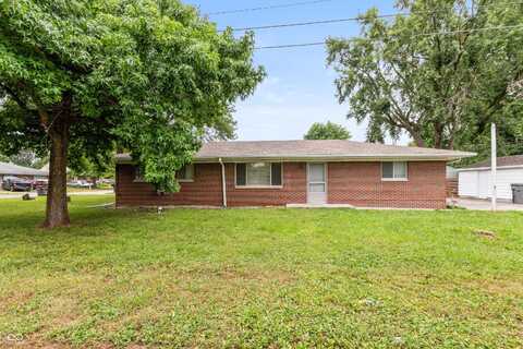 5702 E 17th Street, Indianapolis, IN 46218