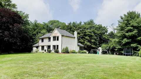 9710 Iroquois Court, Indianapolis, IN 46256