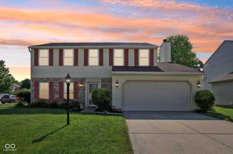 6711 Crestwell Lane, Indianapolis, IN 46268
