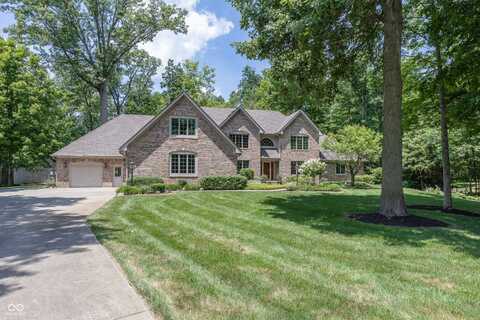 1112 N Dogwood Way, Greenfield, IN 46140