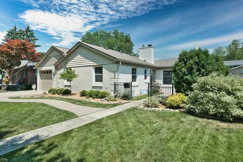 1038 Hawthorne, Grosse Pointe Woods, MI 48236