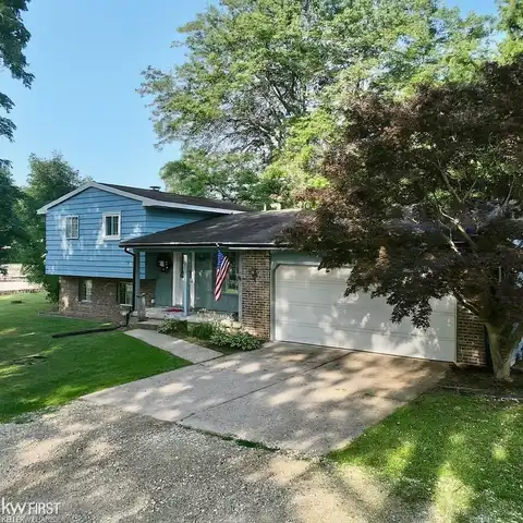 6355 Mckinley, Flushing, MI 48433