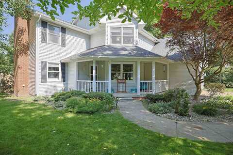 8611 Winding Brook, Freeland, MI 48623