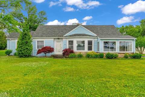 655 N Main, Marine City, MI 48039