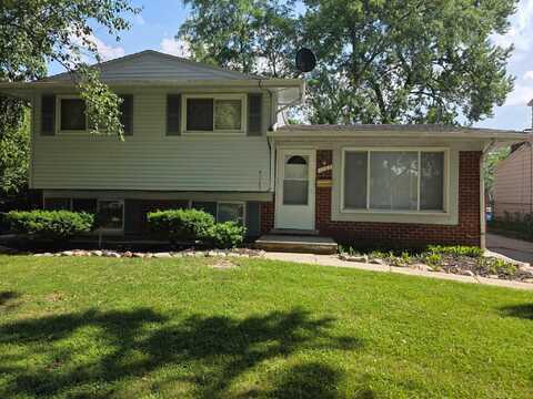 1139 W Elmwood, Clawson, MI 48017