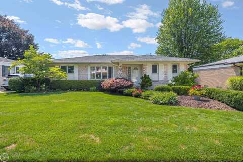 40203 Spitz, Sterling Heights, MI 48313