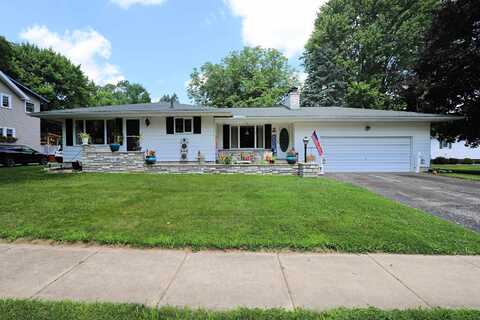 9425 Butternut, New Lothrop, MI 48460