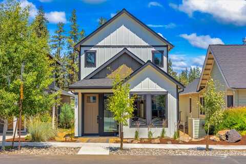 988 E Black Butte Avenue, Sisters, OR 97759
