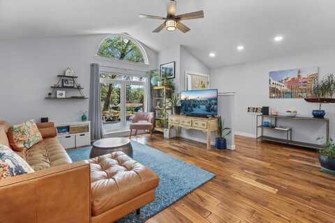2807 NE Lotno Drive, Bend, OR 97701