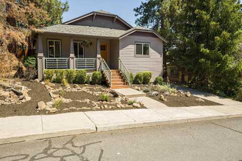 2152 NW Torrey Pines Drive, Bend, OR 97703