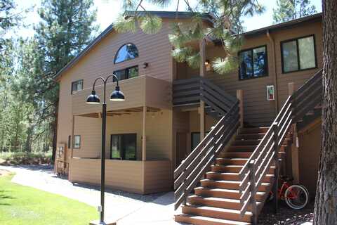 56856 Enterprise Drive, Sunriver, OR 97707