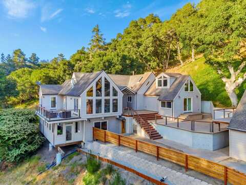 411 Hecker Pass RD, WATSONVILLE, CA 95076