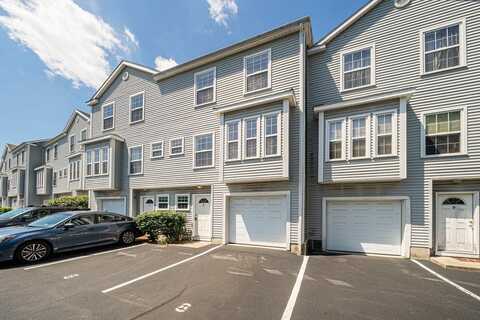 184 Washington St, Quincy, MA 02169