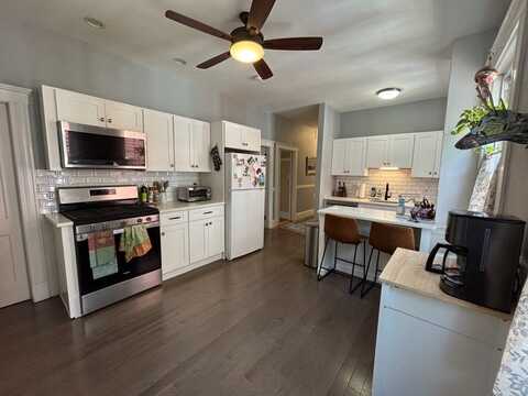 250 Poplar, Boston, MA 02131
