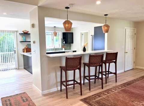 64 Peabody Rd, Shirley, MA 01464
