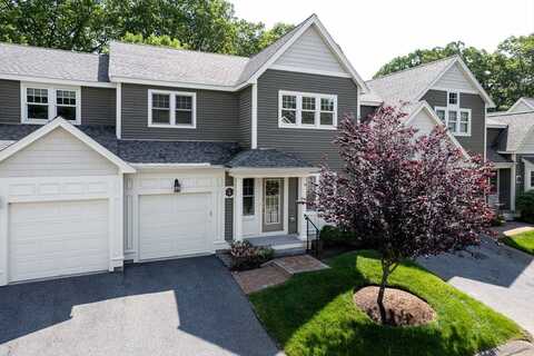 4 Lowell Dr, Hopkinton, MA 01748