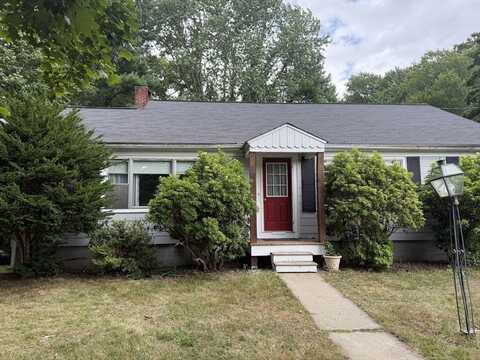 94 Pleasant, Medfield, MA 02052