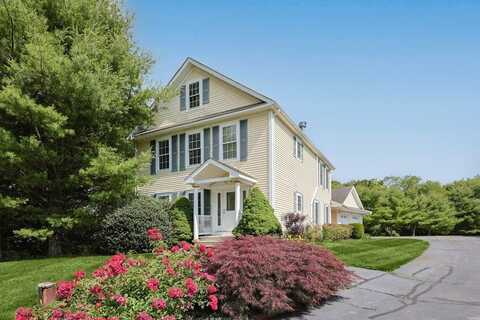 349 County St, Seekonk, MA 02771