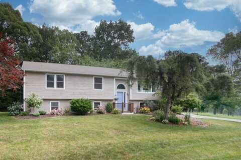 25 Mandys Pl, Swansea, MA 02777