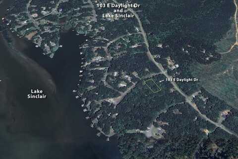 103 Daylight Dr, Eatonton, GA 31024