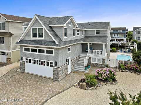 18 W Ryerson Lane, Long Beach, NJ 08008