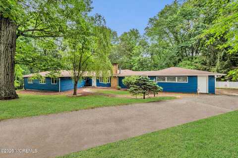 62 Reids Hill Road, Morganville, NJ 07751